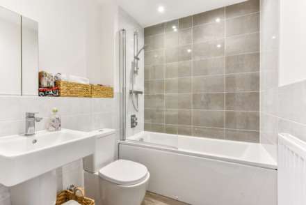 Hornbeam Walk, Bracklesham Bay, West Sussex, PO20, Image 14