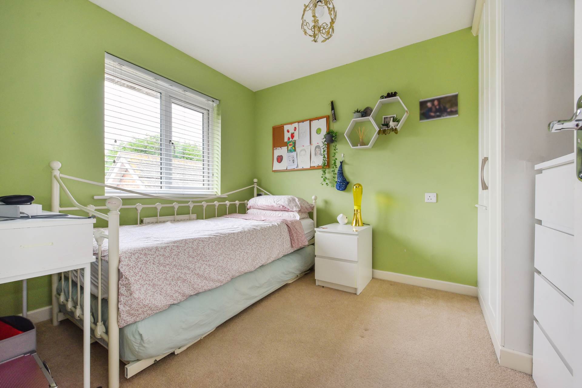 Middleton Close, Bracklesham Bay, West Sussex, PO20, Image 12