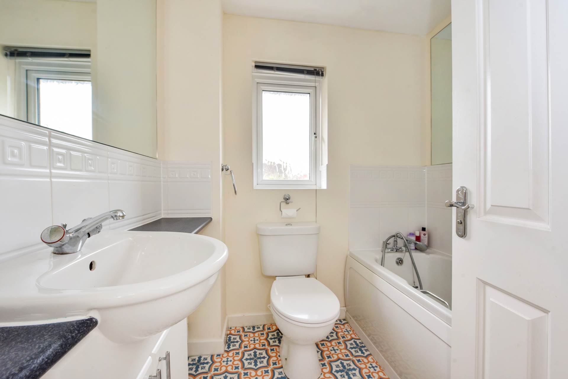 Middleton Close, Bracklesham Bay, West Sussex, PO20, Image 14