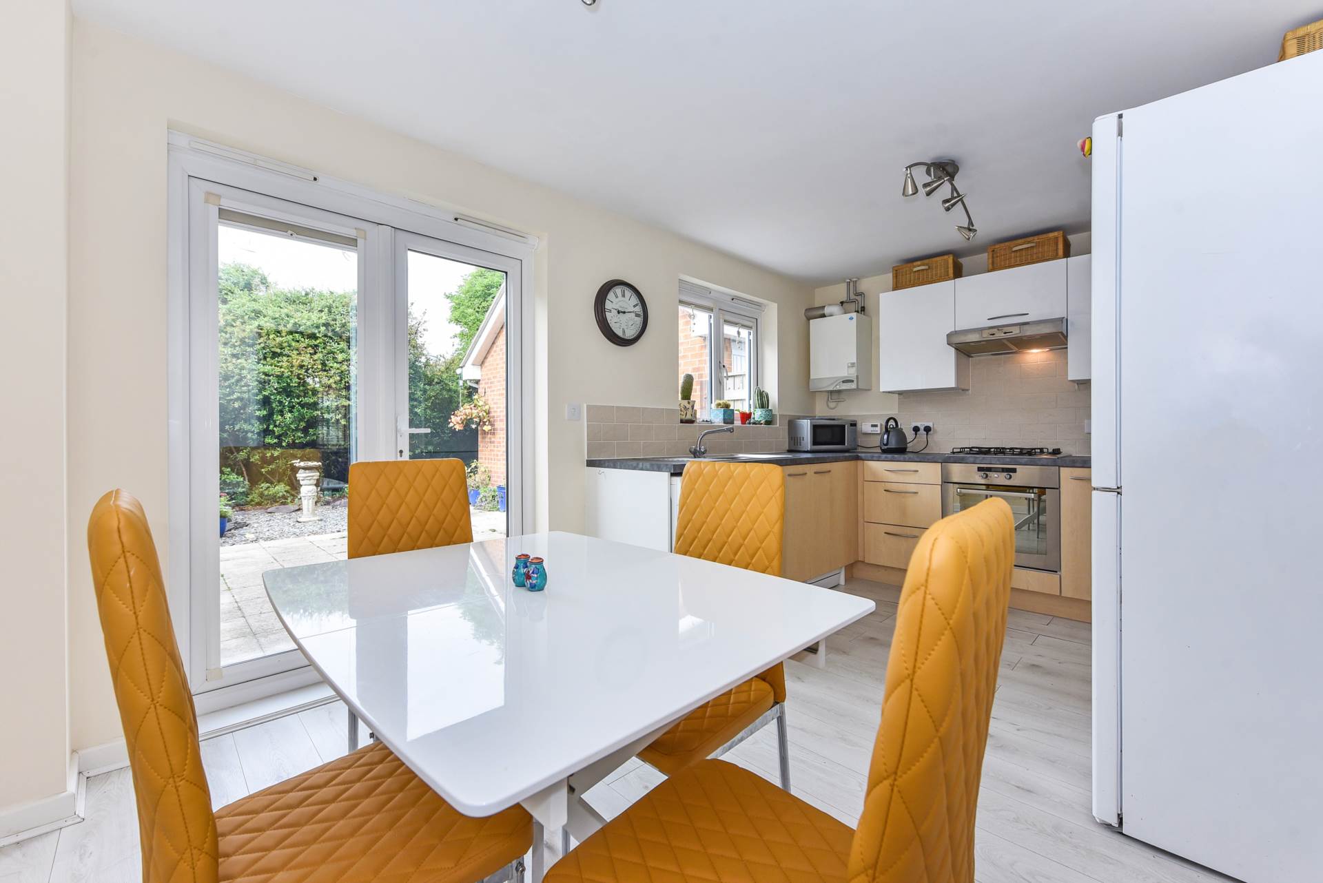 Middleton Close, Bracklesham Bay, West Sussex, PO20, Image 4