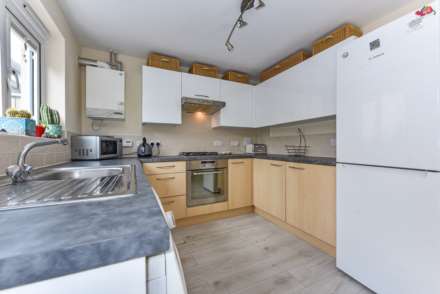 Middleton Close, Bracklesham Bay, West Sussex, PO20, Image 2