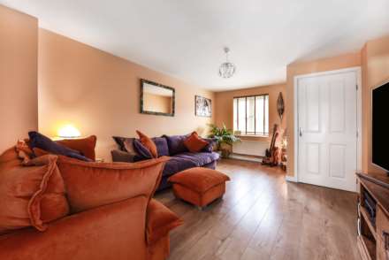 Middleton Close, Bracklesham Bay, West Sussex, PO20, Image 5