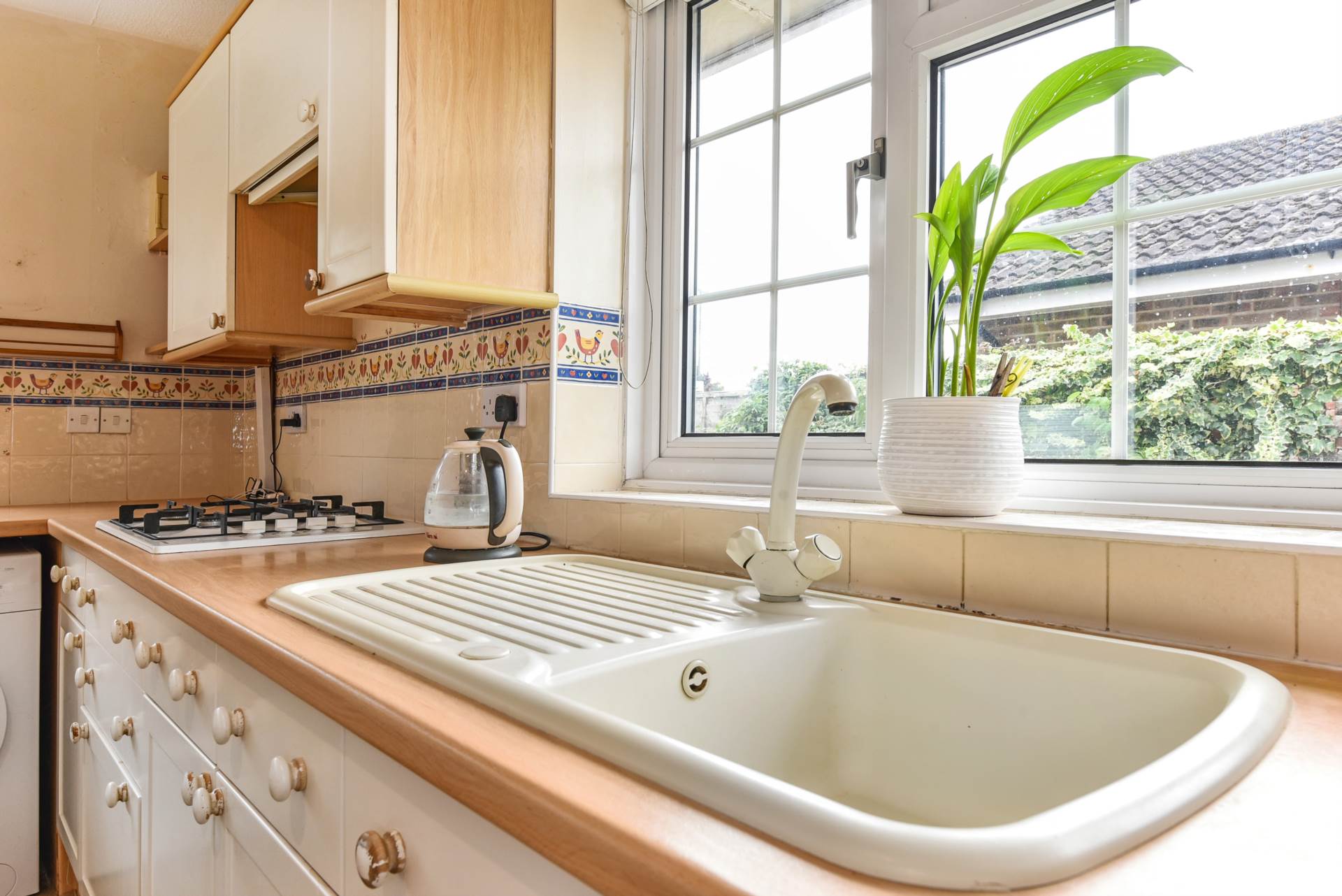 Elmstead Gardens, West Wittering, West Sussex, PO20, Image 7