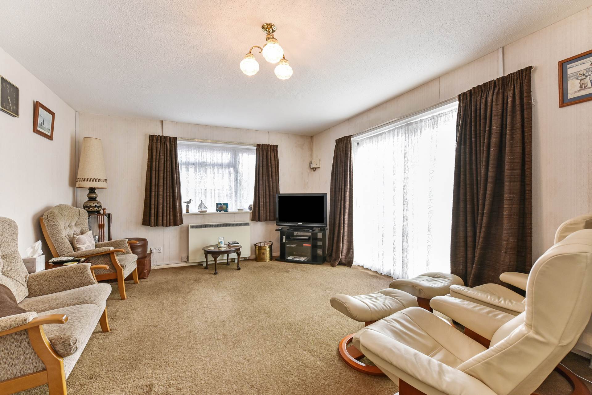 Farm Road, Bracklesham Bay, West Sussex, PO20, Image 2