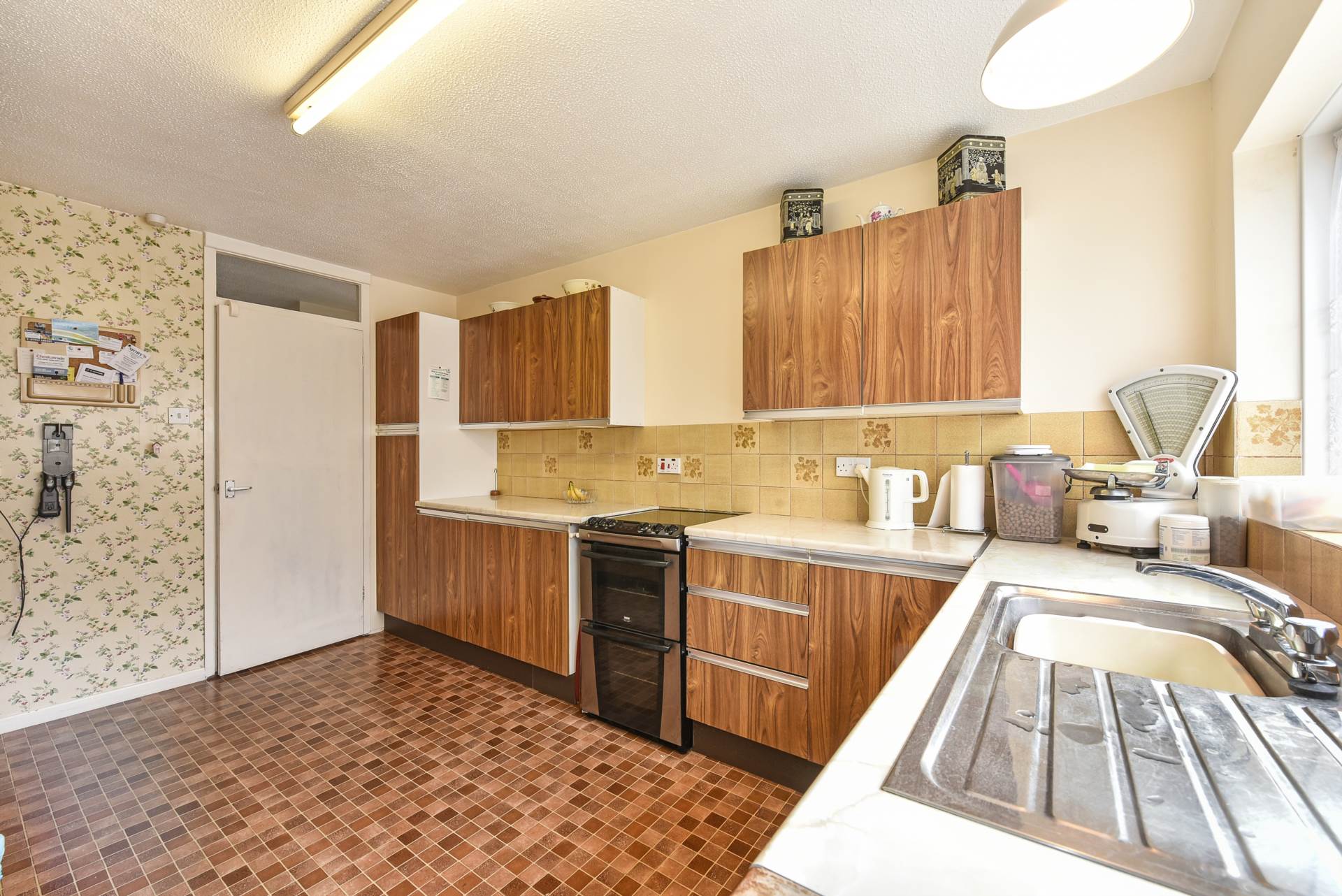 Farm Road, Bracklesham Bay, West Sussex, PO20, Image 5