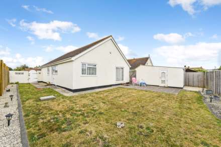 Farm Road, Bracklesham Bay, West Sussex, PO20, Image 14