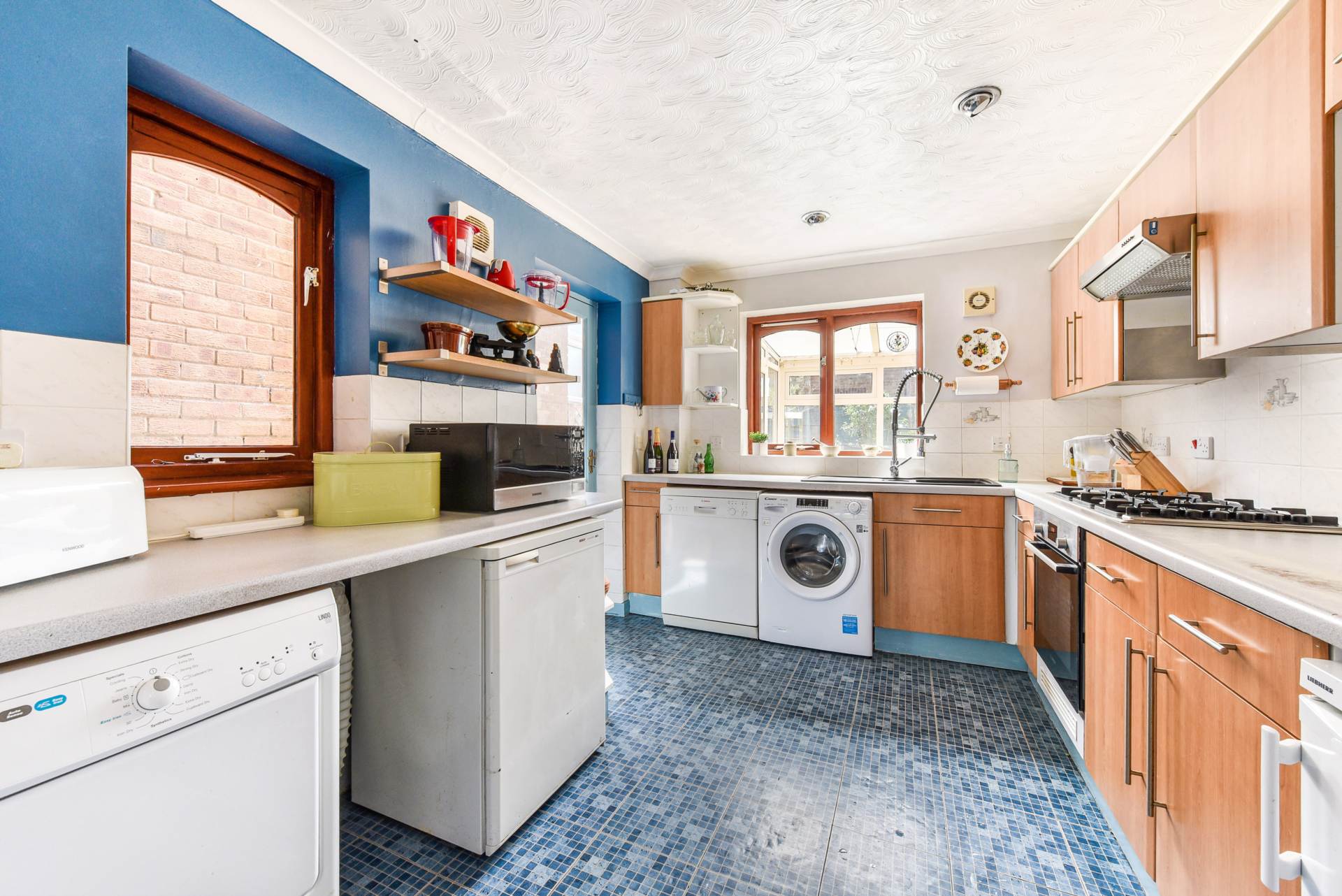 Peerley Road, East Wittering, West Sussex, PO20, Image 2