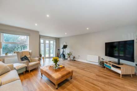 Rowan Way, Bracklesham Bay, West Sussex, PO20, Image 2