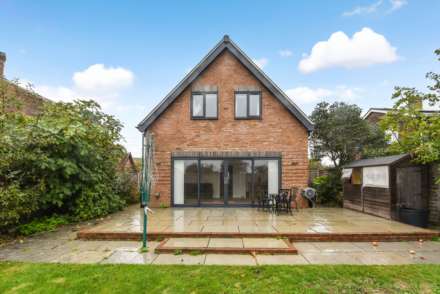 Meadows Road, East Wittering, West Sussex, PO20, Image 25