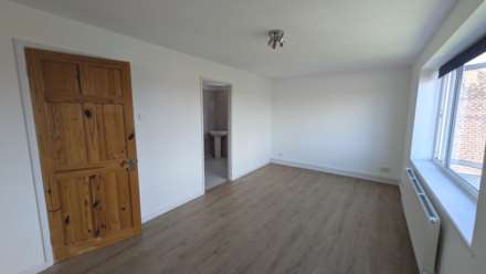 Southdown Court, Stocks Lane, Image 11