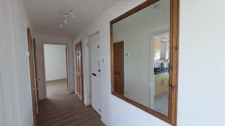 Southdown Court, Stocks Lane, Image 9