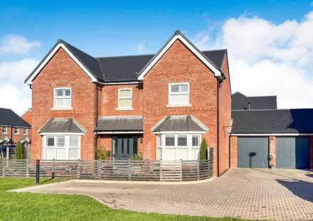 Maple Drive, Bracklesham Bay, West Sussex, PO20, Image 1