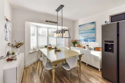 Maple Drive, Bracklesham Bay, West Sussex, PO20, Image 4