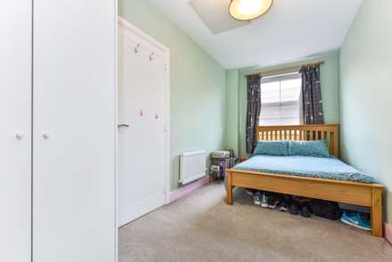 Hazel Close, Bracklesham Bay, Chichester, Image 6