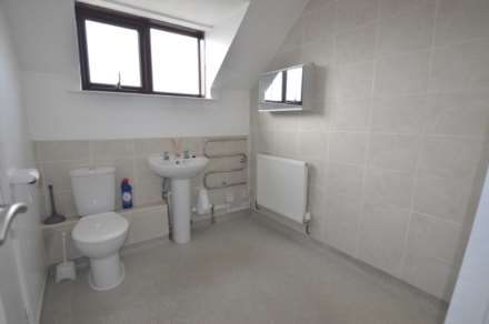 St Peters Crescent, Selsey, Image 10