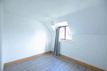St Peters Crescent, Selsey, Image 6