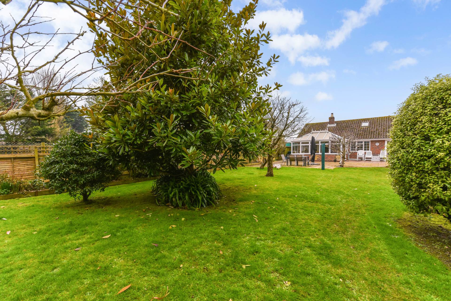Anchorage, Bracklesham Lane, West Sussex, PO20, Image 19