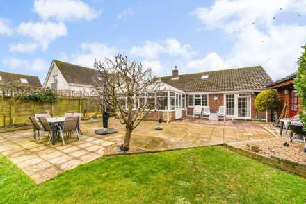 Anchorage, Bracklesham Lane, West Sussex, PO20, Image 17