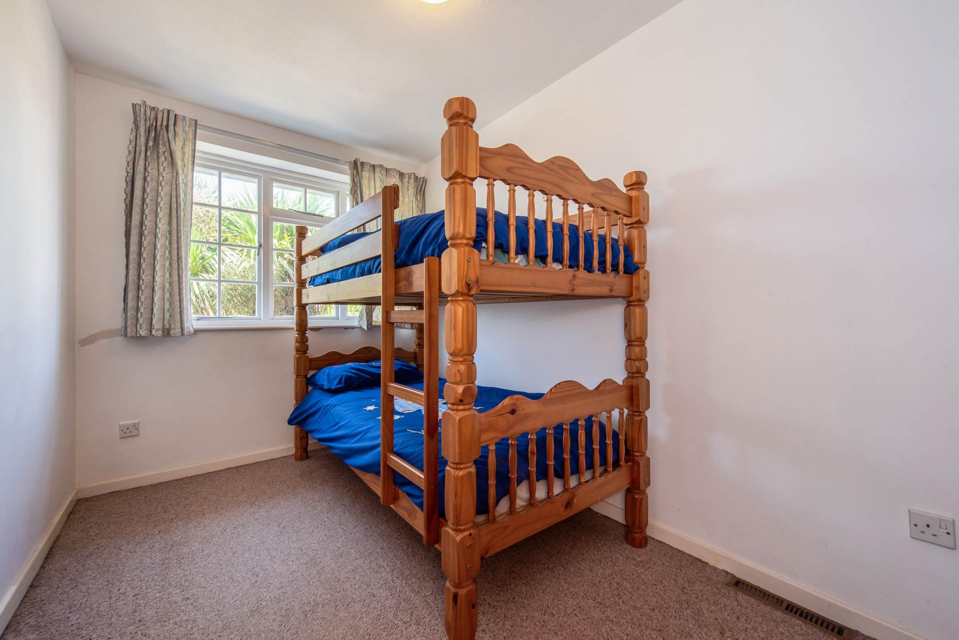 Kestrel Close, East Wittering, Chichester, PO20, Image 12