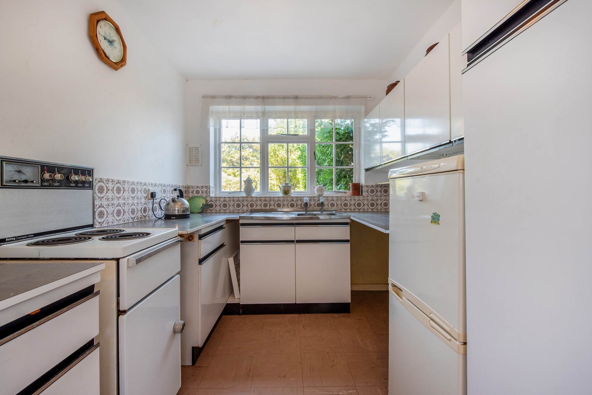 Kestrel Close, East Wittering, Chichester, PO20, Image 3