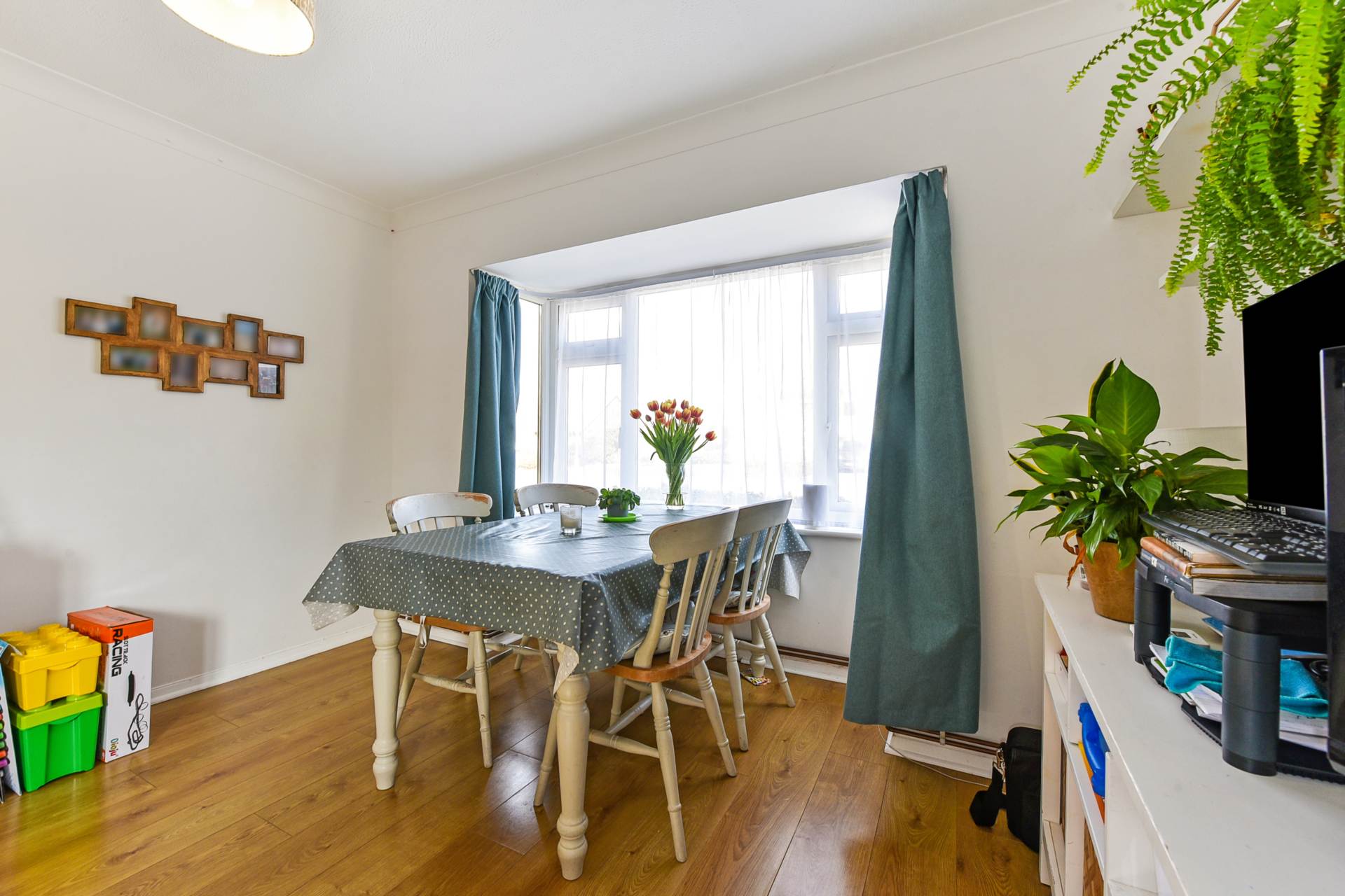 Foxwarren Close, West Wittering, West Wittering, Image 5