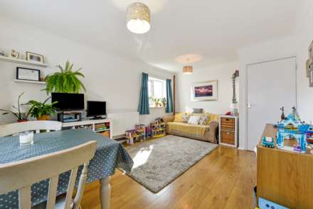Foxwarren Close, West Wittering, West Wittering, Image 2
