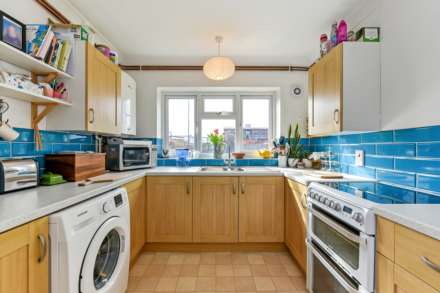 Foxwarren Close, West Wittering, West Wittering, Image 4