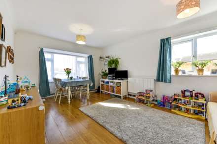 Foxwarren Close, West Wittering, West Wittering, Image 6