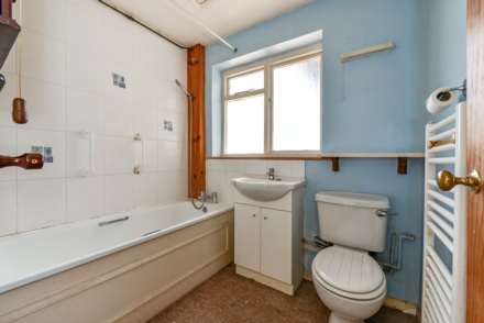 Kimbridge Park, East Wittering, West Sussex, PO20, Image 10
