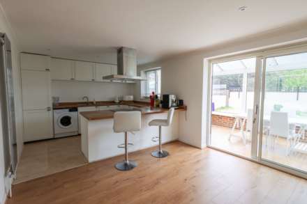 Westerley Gardens, Bracklesham Bay, West Sussex, PO20, Image 3