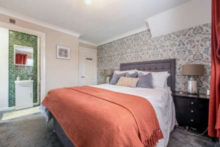 Wilton Close, Bracklesham Bay, West Sussex, PO20, Image 11