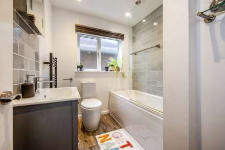 Wilton Close, Bracklesham Bay, West Sussex, PO20, Image 16