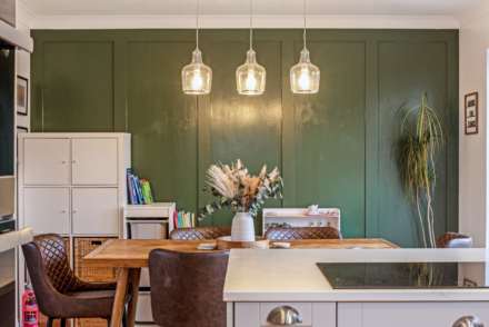 Wilton Close, Bracklesham Bay, West Sussex, PO20, Image 5