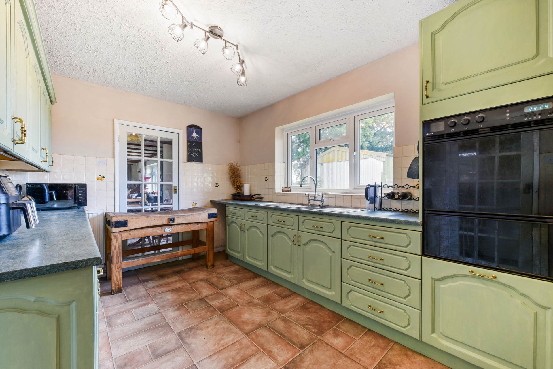 Almodington Lane, Almodington, Chichester, PO20, Image 2