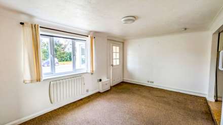 Bracklesham Court, Bracklesham Lane, PO20, Image 4