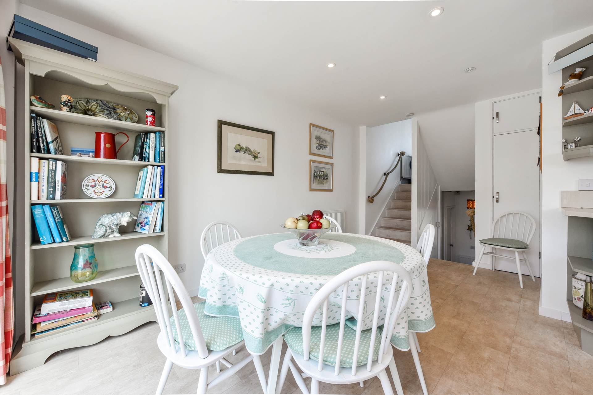 Marineside, Bracklesham Bay, West Sussex, PO20, Image 8
