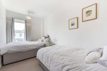 Marineside, Bracklesham Bay, West Sussex, PO20, Image 12
