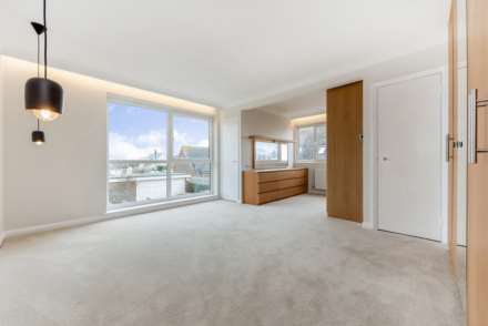 Barn Walk, East Wittering, Image 16