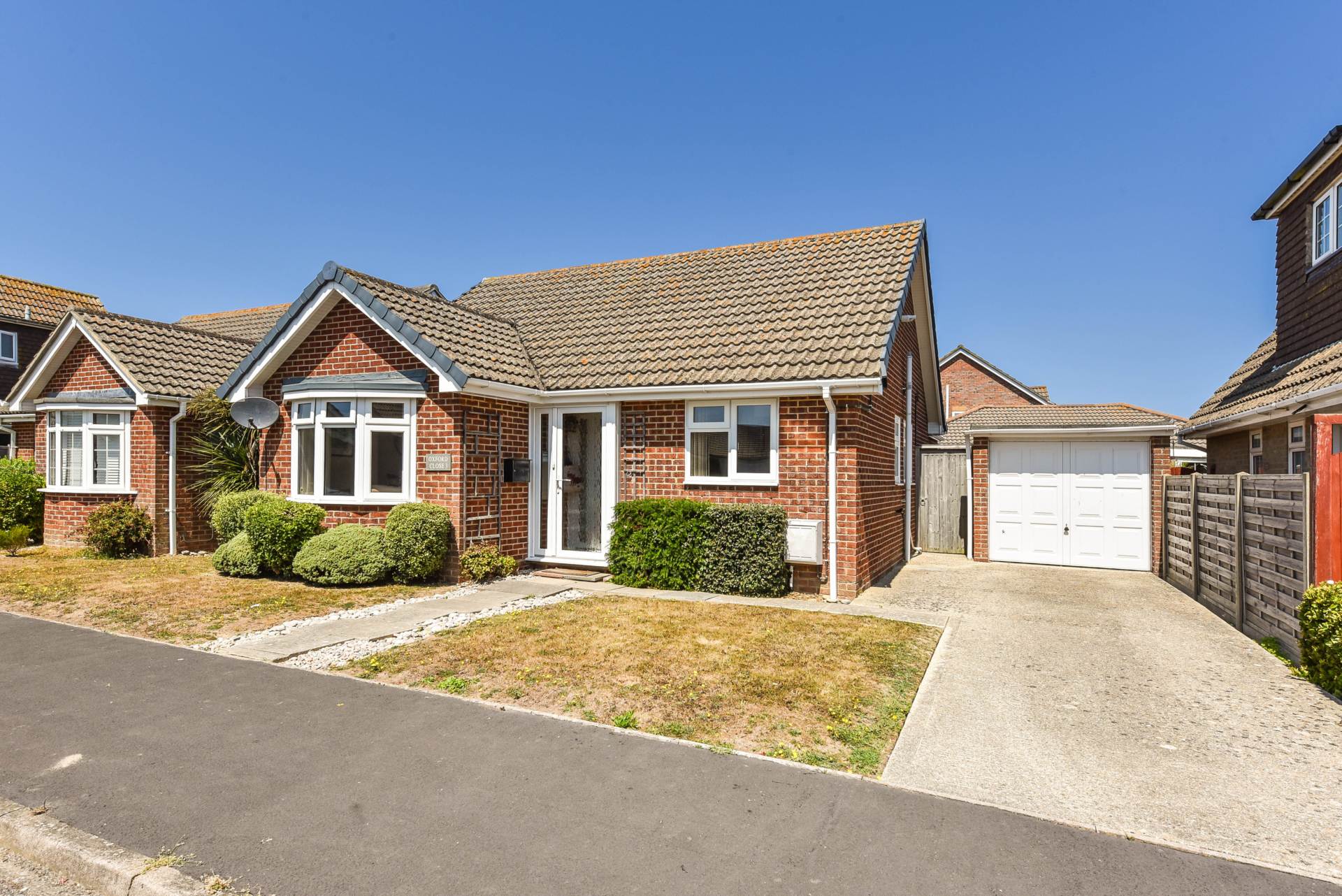 Oxford Close, West Wittering, West Sussex, PO20, Image 1