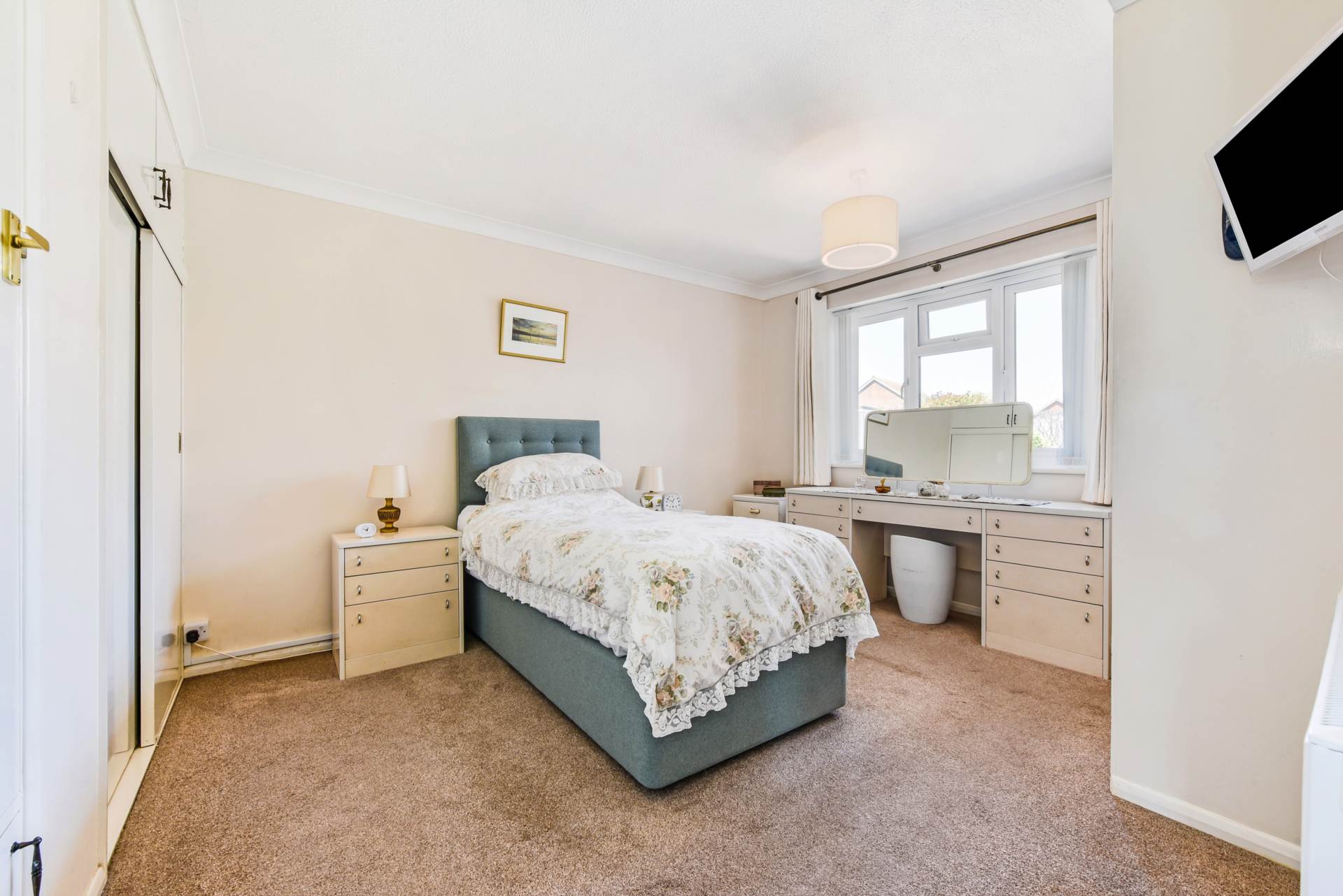 Oxford Close, West Wittering, West Sussex, PO20, Image 9