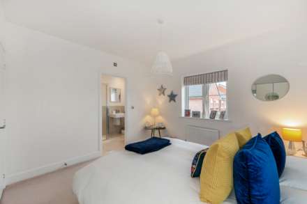 Hornbeam Walk, Bracklesham Bay, West Sussex, PO20, Image 12