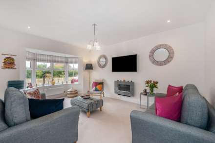 Hornbeam Walk, Bracklesham Bay, West Sussex, PO20, Image 3