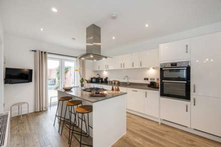 Hornbeam Walk, Bracklesham Bay, West Sussex, PO20, Image 7