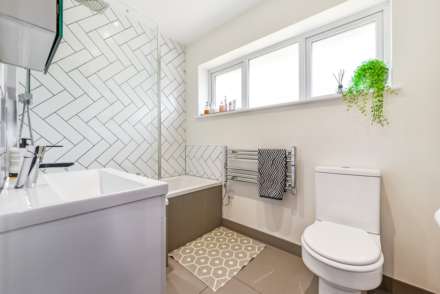 Grayswood Avenue, Bracklesham Bay, West Sussex, PO20, Image 11