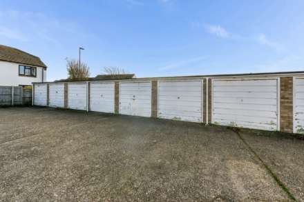 Foxwarren Close, West Wittering, West Sussex, PO20, Image 15