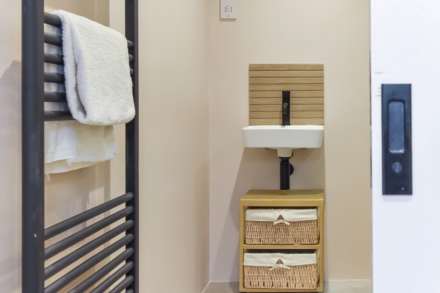 Locksash Close, West Wittering, West Sussex, PO20, Image 17