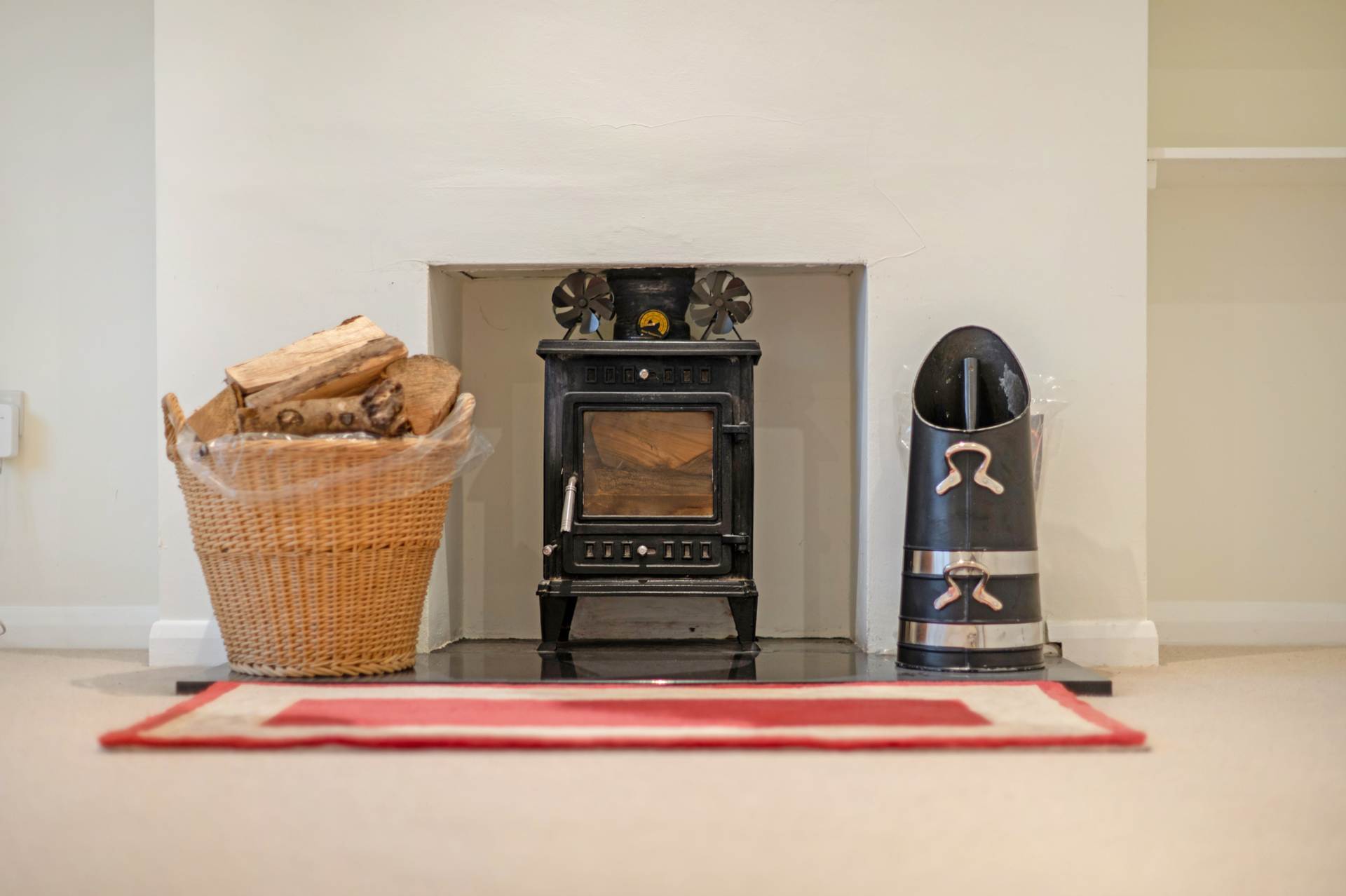 Crooked Lane, Birdham, West Sussex, Image 13