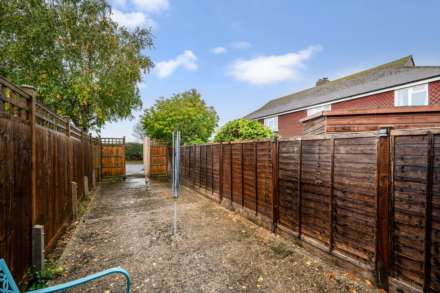 Crooked Lane, Birdham, West Sussex, Image 15