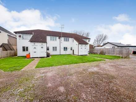Bracklesham Court, Bracklesham Lane, West Sussex, PO20, Image 8