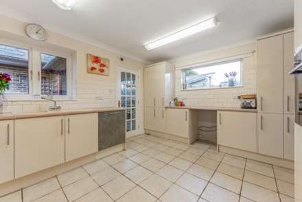 Earnley Manor Close, Earnley, West Sussex, PO20, Image 4